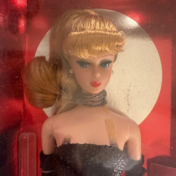 VINTAGE 1994 SOLO IN THE SPOTLIGHT BARBIE DOLL MATTEL NEW - Damaged box see pics - Picture 4 of 9